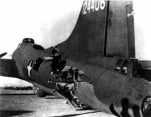 B 17 photo 5